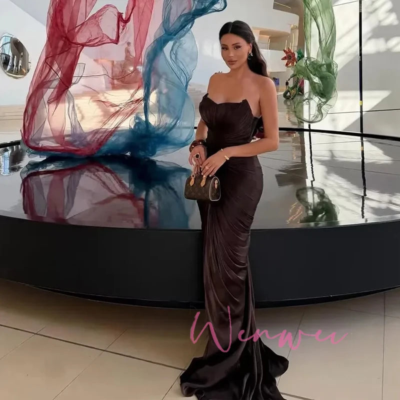 Elegant Pleated Mermaid Prom Dress