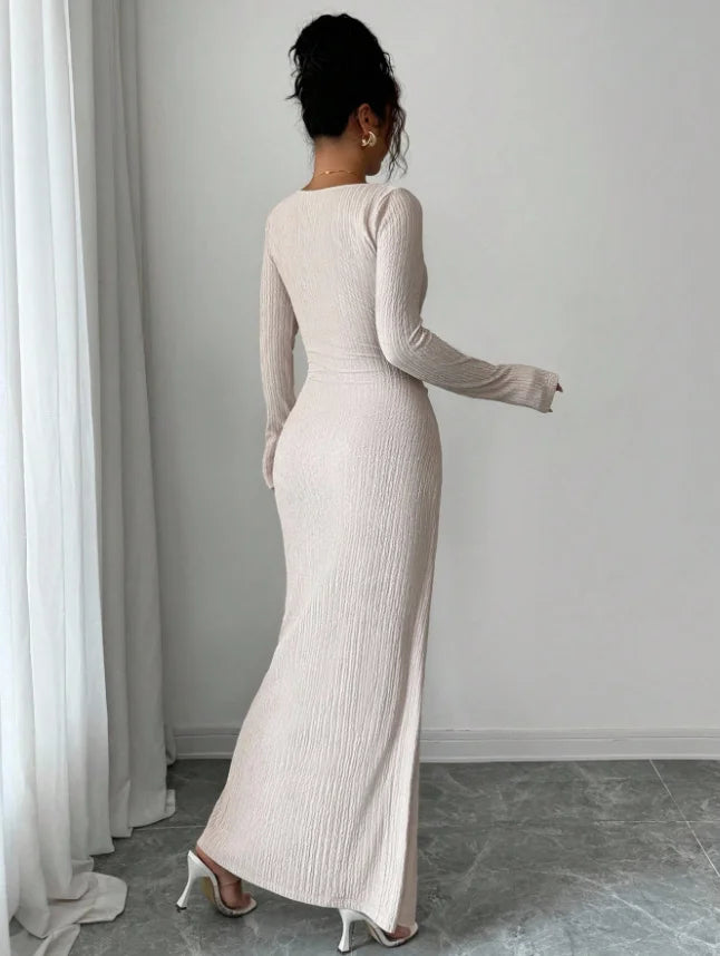 Textured Knit Midi Dress – Slim Fit & Elegant Style